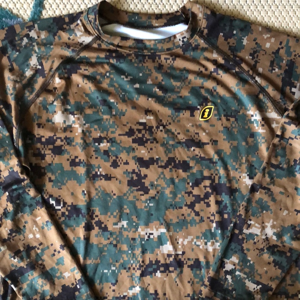 Shirt mens new sizes L or  XL 92% polyester 8% elastane ironland long sleeves